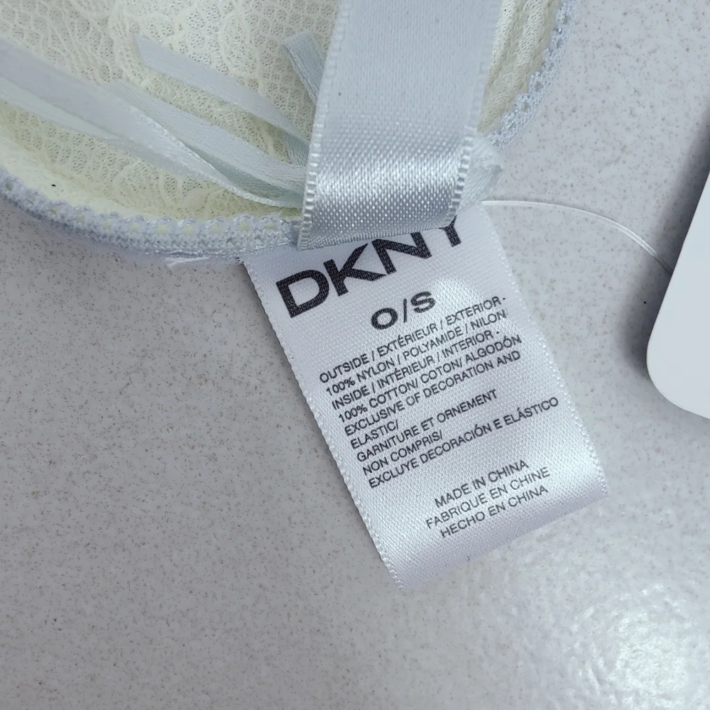 NWT DKNY Ivory Lace Blue Ribbon Sleep Mask, OS